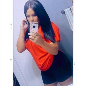 Meet your Posher, Yanet